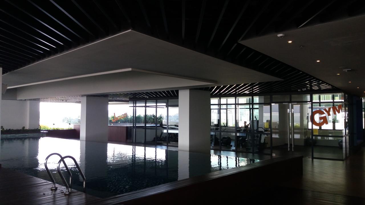 A Suites - Atria Sofo Suites Petaling Jaya Exterior photo